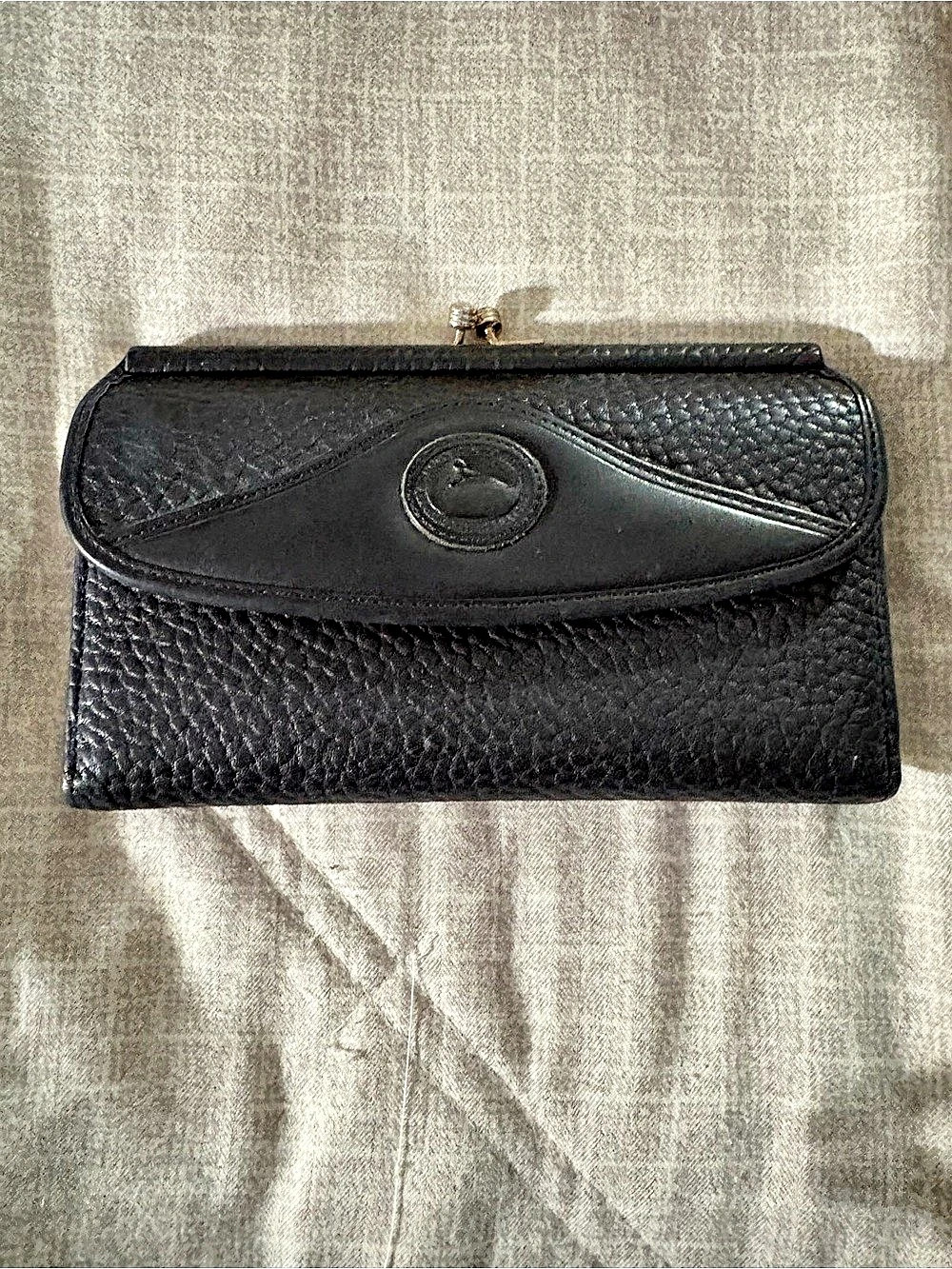 Dooney & Bourke Black leather Wallet Gold-Tone Clasp